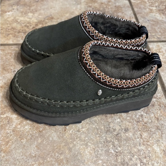 EMU Australia Shoes - Sharky Adventure Scuff, Emu Australia